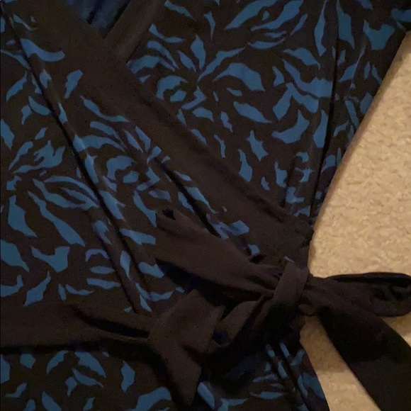 The Limited Top - Picture 4 of 7